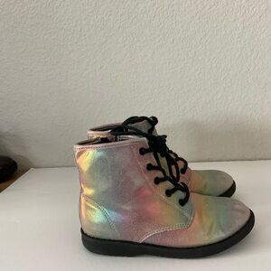 Old navy toddler girl shiny combat boots.
